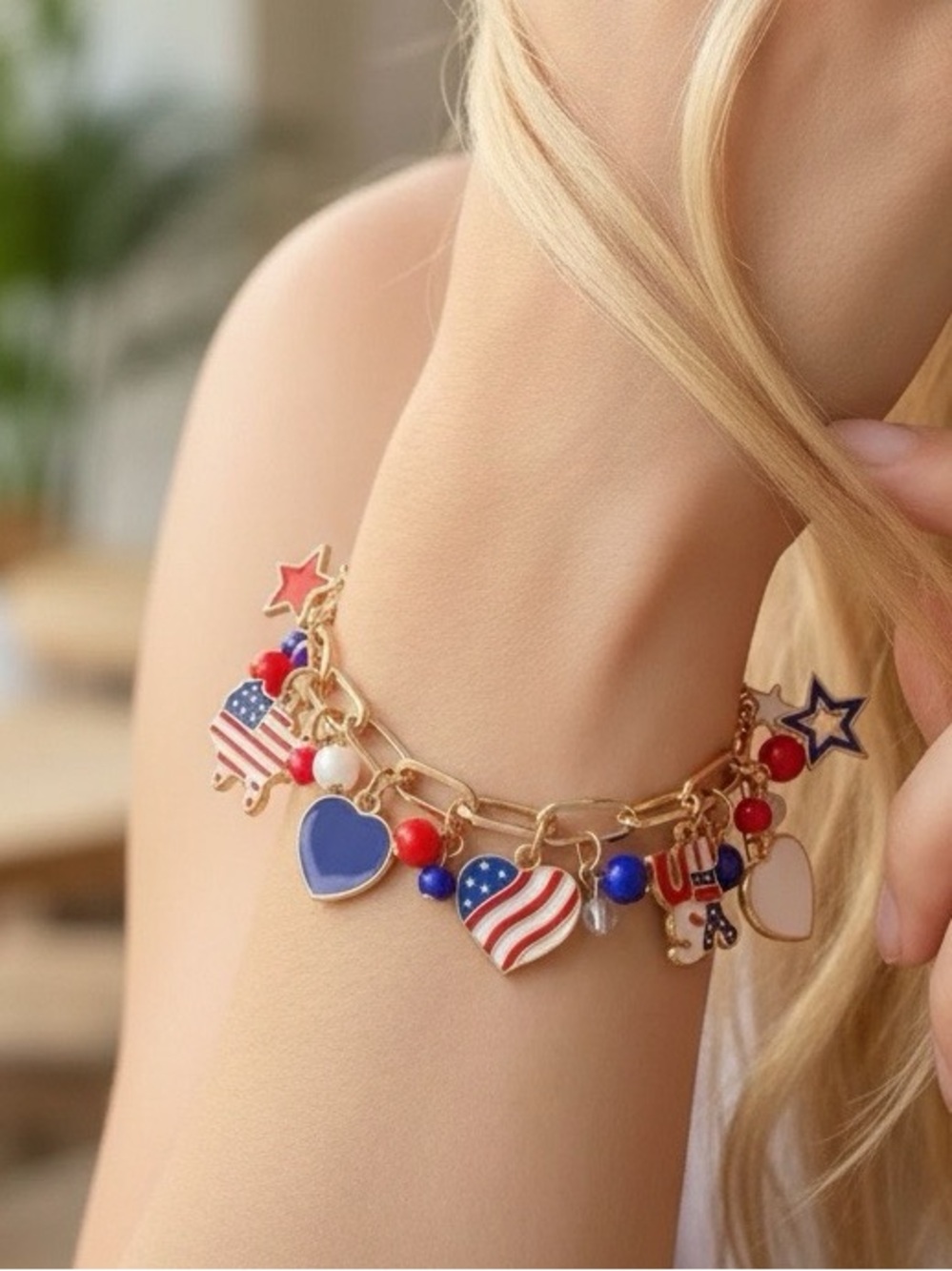 ✨ 4th of July USA 250th Anniversary Charm Bracelet Gold Patriotic Coquette